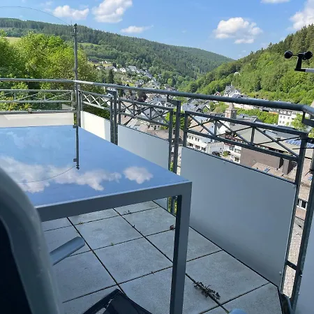 Bergpanorama - *